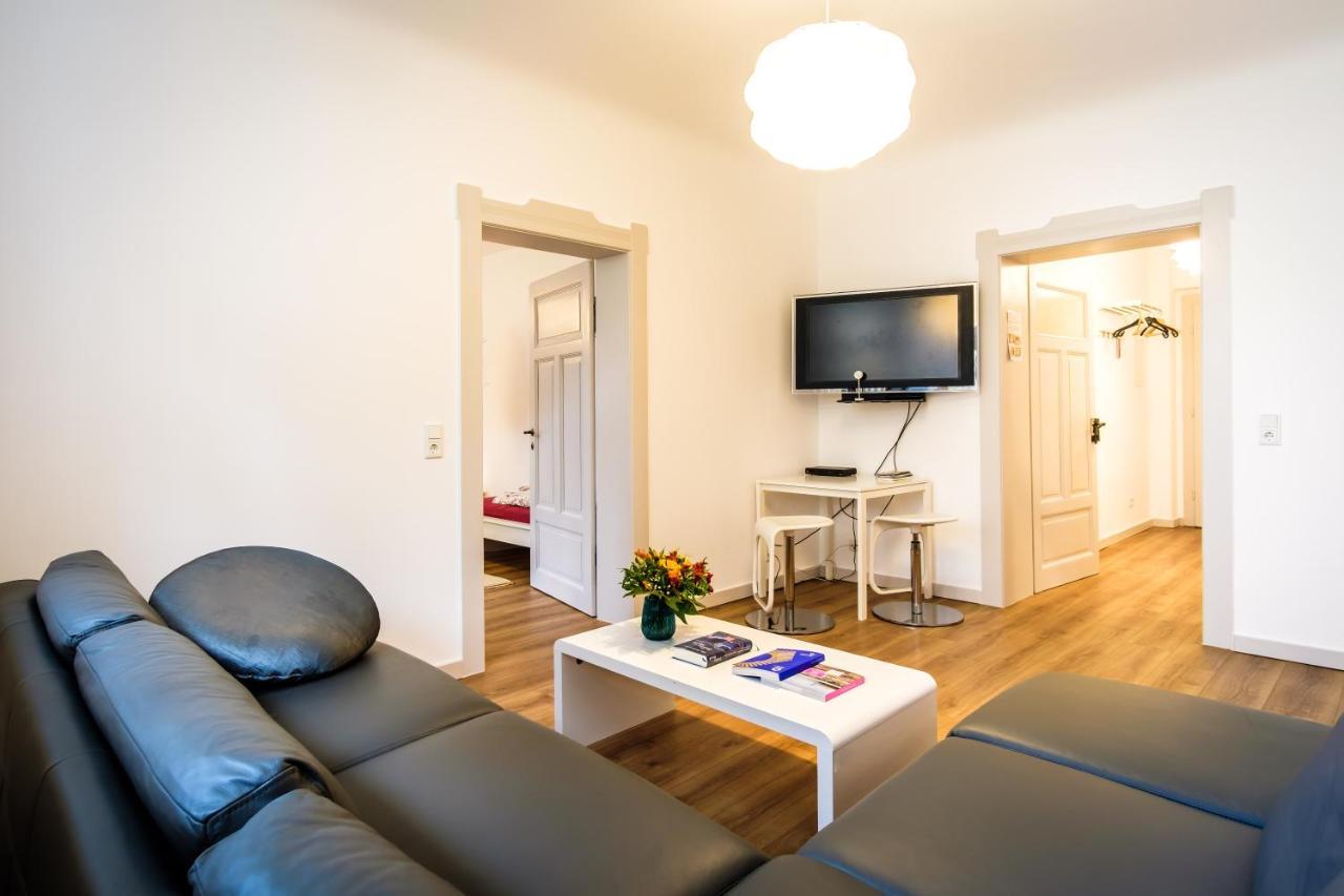 Wunderschoene Wohnung In Sanierter Villa! Incl Wifi Дрезден Екстер'єр фото